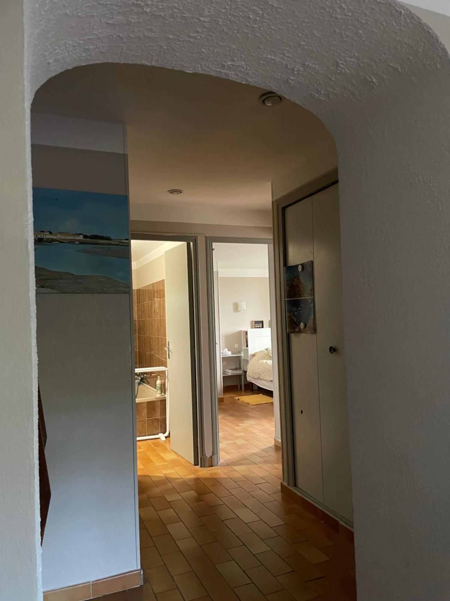 2 Appartements Calmes Fréjus Eksteriør billede