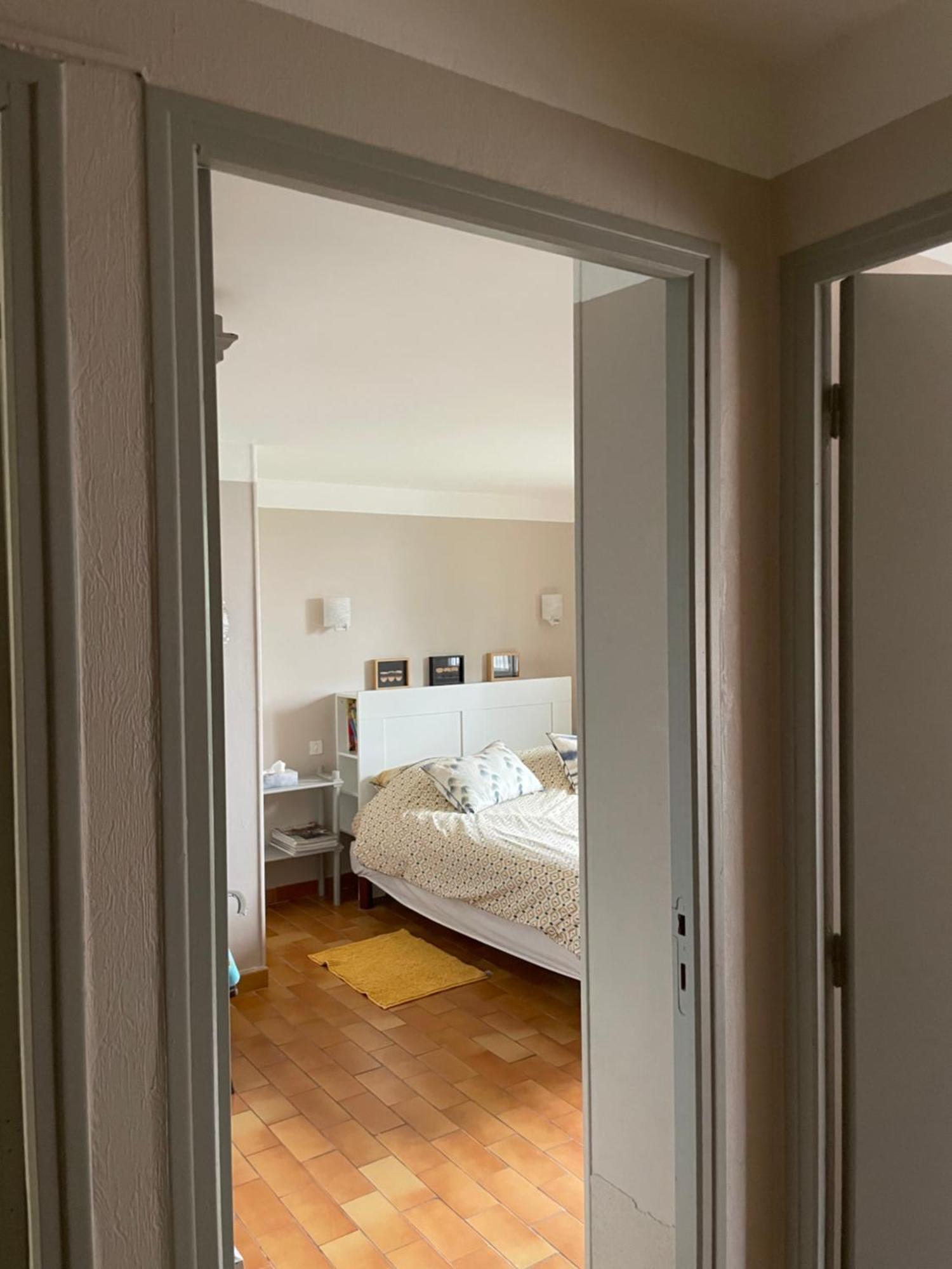 2 Appartements Calmes Fréjus Eksteriør billede